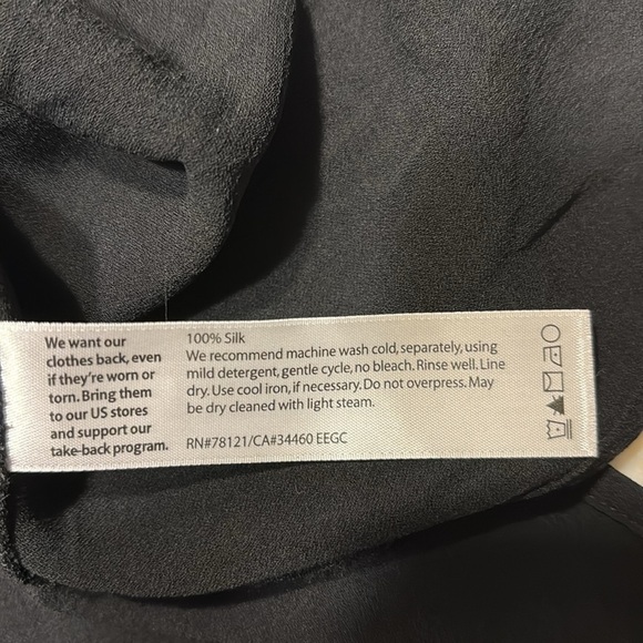 Eileen Fisher Black Silk Georgette Crepe Tunic Tank Top Size S / US 6-8 in Black - Picture 9 of 9